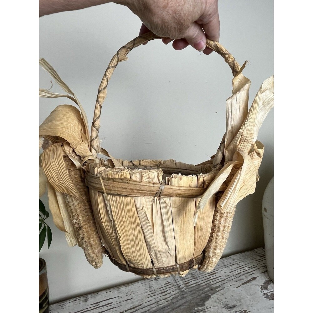 Vintage Rare Rustic Harvest Corn Husk Wicker Basket Primitive Country Decor